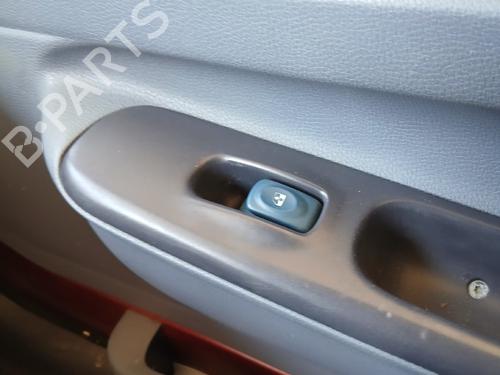 Used Right front window switch Right front window switch RENAULT TWINGO I (C06_) 1.2 (C063, C064) (55 hp) 36414792 36414792
