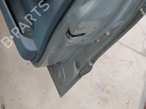 Serratura anteriore destra RENAULT MEGANE Scenic (JA0/1_) 1.6 e (JA0F) (90 hp) 30457861