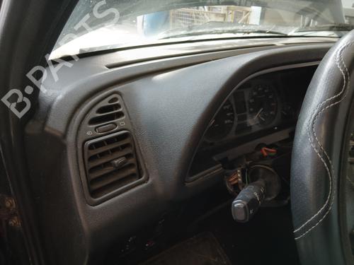 Instrumentbræt Instrumentbræt PEUGEOT 306 Hatchback (7A, 7C, N3, N5) 1.8 16V (110 hp) 31770210 31770210