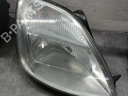 Used Right headlight FORD FIESTA V (JH_, JD_) 1.4 16V (80 hp) 28539203