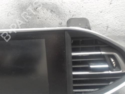 Used Display monitor Display monitor 39601015 39601015