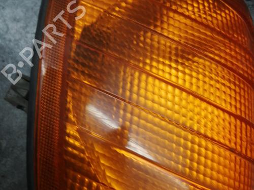 Right front indicator MERCEDES-BENZ 124 Saloon (W124) 250 D (124.125) | BP24828433C33 