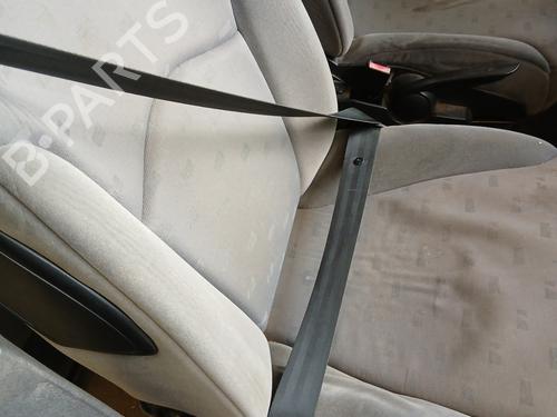 front-right-seatbelt-peugeot-807-eb_-2002-29854194 main image