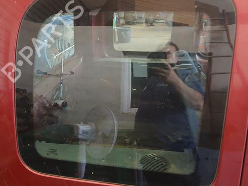rear-right-quarter-glass-renault-kangoo-kc01_-1997-38296602 main image