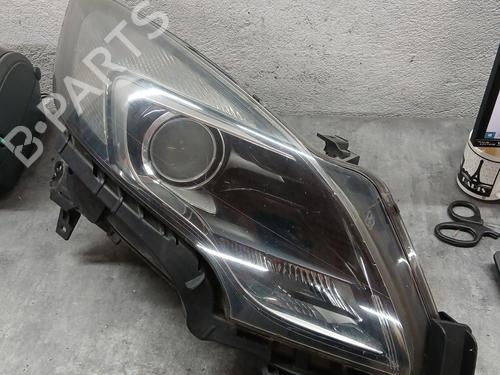 Used Right headlight Right headlight OPEL ZAFIRA TOURER C (P12) 1.6 CDTI (75) (136 hp) 30485097 30485097
