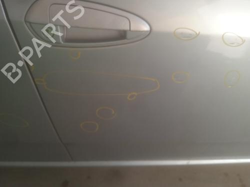Used Right front door FIAT GRANDE PUNTO (199_) 1.3 D Multijet (75 hp) 24116428