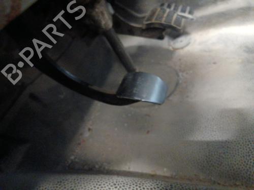 Clutch pedal RENAULT MASTER II Van (FD) 2.8 dTI (FD0C, FD0F, FD2B, FD2F, FD3C, FD3F) | BP29943056I13 
