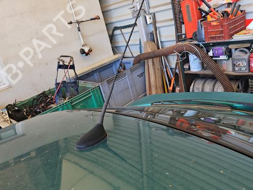Used Antenna/Base Antenna/Base CITROËN XSARA (N1) 1.6 16V (109 hp) 34257070 34257070