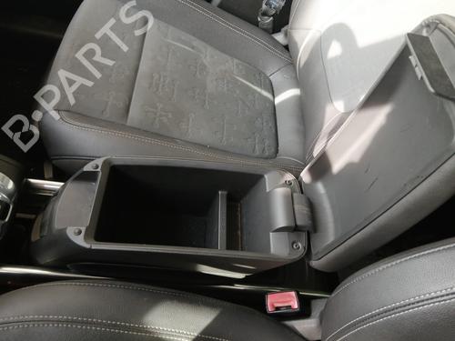 Armrest / Center console OPEL MERIVA B MPV (S10) 1.7 CDTI (75) | BP32135158I20 