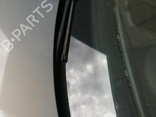Front windshield wiper arm VW TOURAN (1T1, 1T2) 2.0 TDI 16V | BP27683544C143 