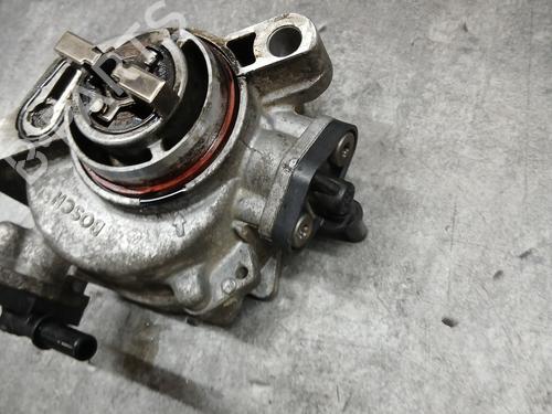 Used Vacuum pump Vacuum pump CITROËN C4 Picasso I MPV (UD_) 1.6 HDi 110 (112 hp) 30792148 30792148