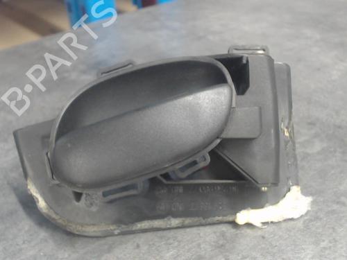 Høyre foran invendig håndtak PEUGEOT 206 Hatchback (2A/C) 1.6 16V | BP26504431I14 