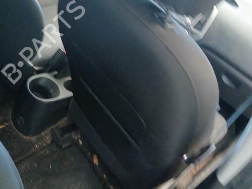 Right front seat HYUNDAI i20 I (PB, PBT) 1.2 | BP30149033C16