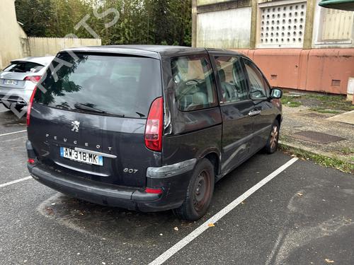 Left taillight PEUGEOT 807 (EB_) 2.0 HDi | BP29303722C34 