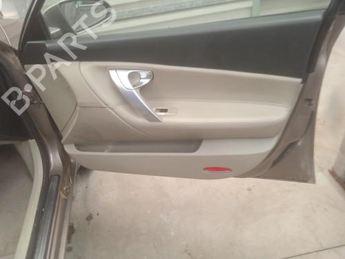 Used Front right window mechanism NISSAN PRIMERA Hatchback (P12) 2.2 dCi (139 hp) 21593023