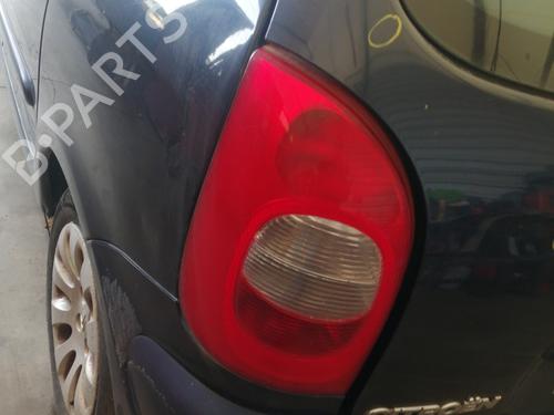 Used Left taillight CITROËN XSARA PICASSO (N68) 1.8 16V (115 hp) 27834689