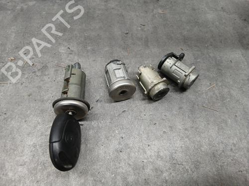 Used Ignition barrel FORD FIESTA V (JH_, JD_) 1.3 (69 hp) 30911208