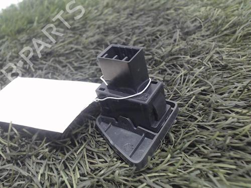 Used Left front window switch Left front window switch FIAT 500 (312_) 1.3 D Multijet (312AXB1A) (75 hp) 21277403 21277403
