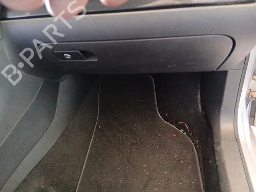 Used Glove box Glove box 38273813 38273813