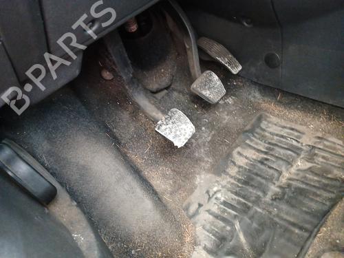 Pédale d'embrayage OPEL MERIVA A MPV (X03) 1.7 CDTI (E75) (100 hp) 32094865