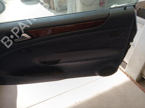 Rudehejsemekanisme Højre foran Rudehejsemekanisme Højre foran MERCEDES-BENZ CLK (C208) CLK 230 Kompressor (208.347) (193 hp) 33876344 33876344