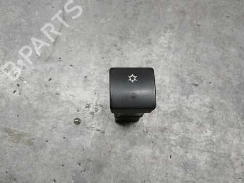 switch-citroen-xantia-x1_-x2_-1993-1994-1995-1996-1997-1998-1999-2000-2001-2002-2003-30853637 main image