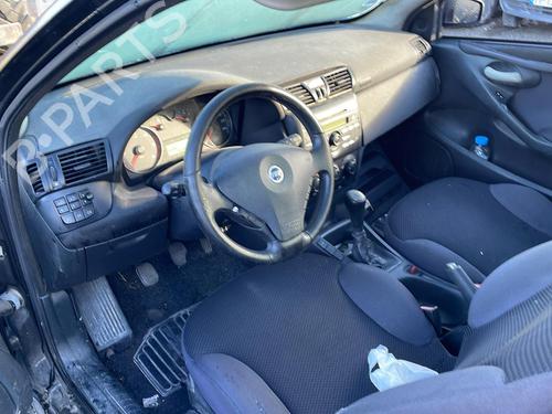 Retrovisor esquerdo FIAT STILO (192_) 1.9 JTD (192_XE1A) | BP20883362C26 