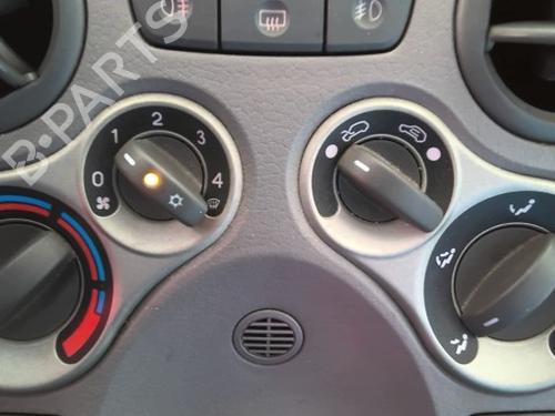 Used Climate control Climate control FIAT PANDA (169_) 1.3 D Multijet (169.AXC1A) (70 hp) 40437460 40437460