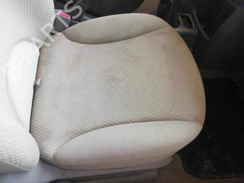 Used Right front seat NISSAN NOTE (E11, NE11) 1.5 dCi (86 hp) 26497946