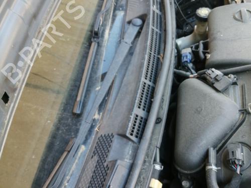Used Front wiper motor NISSAN MICRA III (K12) 1.2 16V (80 hp) 26887792