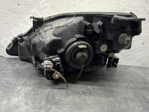 right-headlight-suzuki-liana-hatchback-2001-29327444 main image