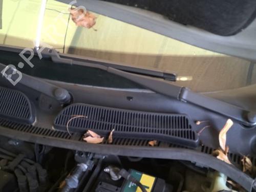 Used Front wiper motor Front wiper motor FORD FIESTA VI (CB1, CCN) 1.25 (82 hp) 40253987 40253987