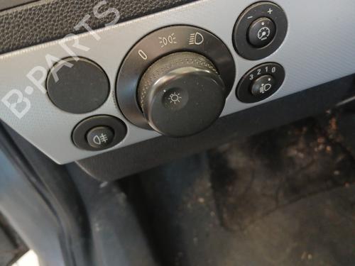 headlight-switch-opel-astra-h-a04-2004-2005-2006-2007-2008-2009-2010-2011-2012-2013-2014-29936050 main image