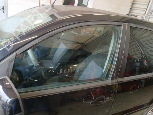 Dør rude ventre foran FORD FUSION (JU_) 1.4 TDCi (68 hp) 30003271