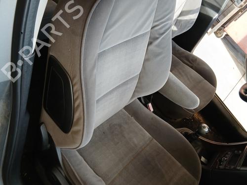 Sæde højre fortil PEUGEOT 307 (3A/C) 2.0 HDi 135 (136 hp) 30392599