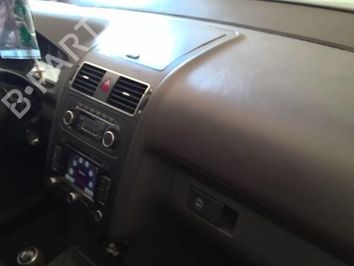 Dashboard VW TOURAN (1T3) 2.0 TDI | BP38927753C46 - Image 8