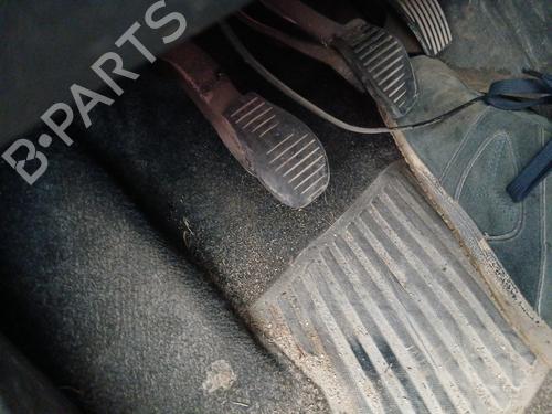 Used Clutch pedal OPEL CORSA D (S07) 1.2 LPG (L08, L68) (80 hp) 29284177