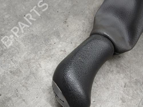 Used Shift knob Shift knob DACIA LOGAN MCV (KS_) 1.5 dCi (KS04) (88 hp) 36010776 36010776