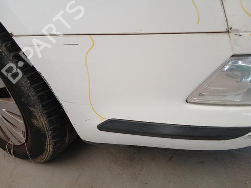Front bumper CITROËN C5 III (RD_) 1.6 HDi 110 (RD9HZC) | BP29528736C7 