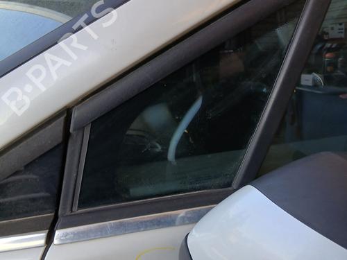 Used Front left quarter glass Front left quarter glass PEUGEOT 5008 (0U_, 0E_) 1.6 HDi (112 hp) 34152270 34152270