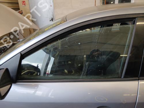 Used Front left door window RENAULT MEGANE III Hatchback (BZ0/1_, B3_) 1.5 dCi (BZ09, BZ0D, BZ1W, BZ29, BZ14) (110 hp) 32981837