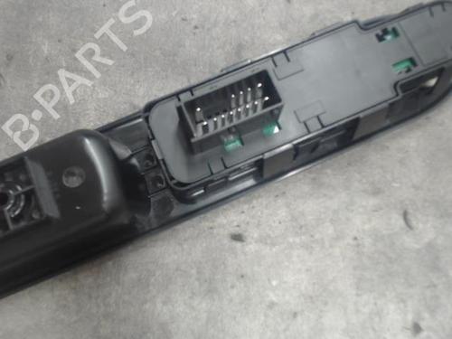 Used Left front window switch Left front window switch PEUGEOT 207 (WA_, WC_) 1.4 HDi (68 hp) 40531244 40531244