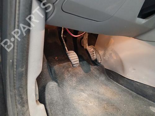 Used Clutch pedal Clutch pedal RENAULT MODUS / GRAND MODUS (F/JP0_) 1.5 dCi (FP0D, JP0D) (82 hp) 36010249 36010249