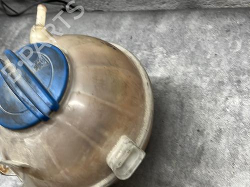 Used Expansion tank Expansion tank VW TOURAN (1T1, 1T2) 1.9 TDI (100 hp) 33681624 33681624
