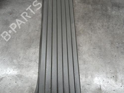 Used Tailgate trim PEUGEOT 309 I (10C, 10A) 1.3 (64 hp) 30490702