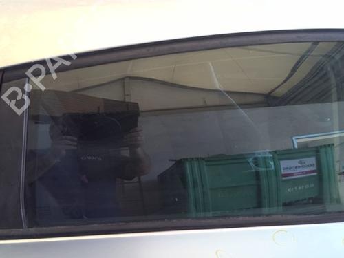 Used Rear right door window Rear right door window 38766891 38766891