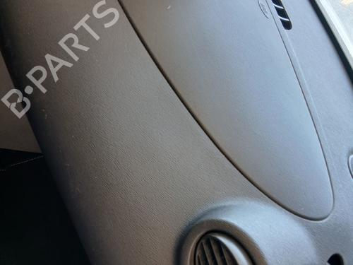 Instrumentbræt Instrumentbræt RENAULT TWINGO II (CN0_) 1.5 dCi (CN0E) (64 hp) 37196055 37196055