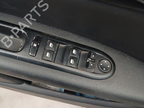 Used Left front window switch Left front window switch 37227127 37227127