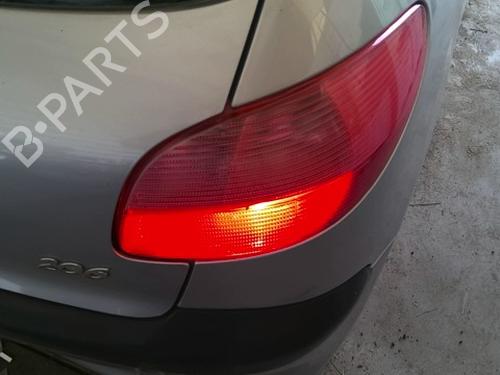Used Right taillight Right taillight PEUGEOT 206 Hatchback (2A/C) 1.4 i (75 hp) 40537675 40537675