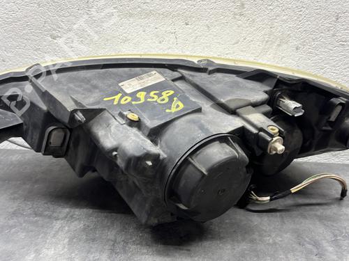 Right headlight PEUGEOT 807 (EB_) 2.0 HDi | BP29303720C29 